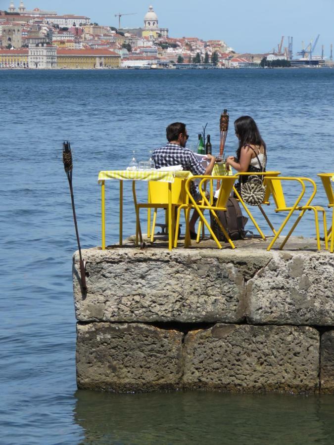 אלמאדה Tejo House River Lisbon מראה חיצוני תמונה