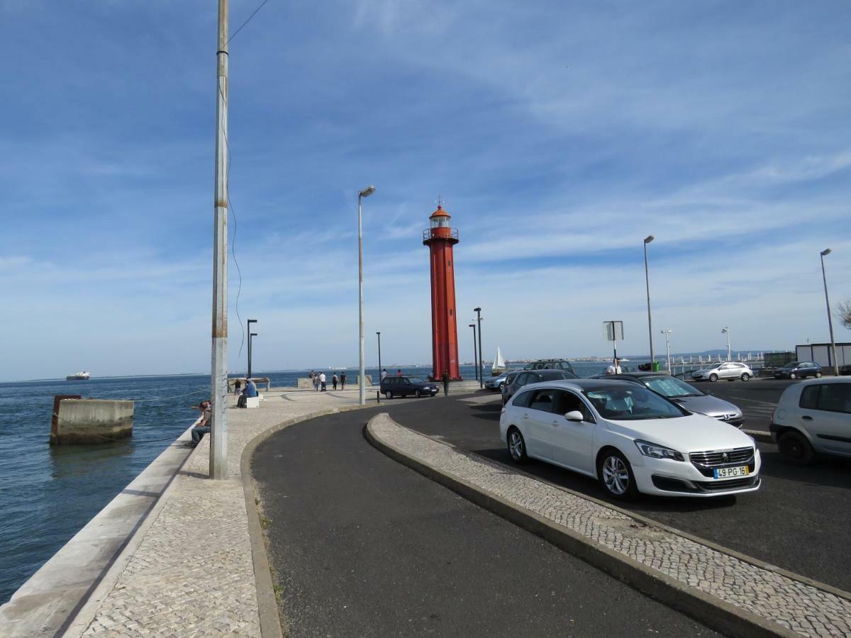אלמאדה Tejo House River Lisbon מראה חיצוני תמונה