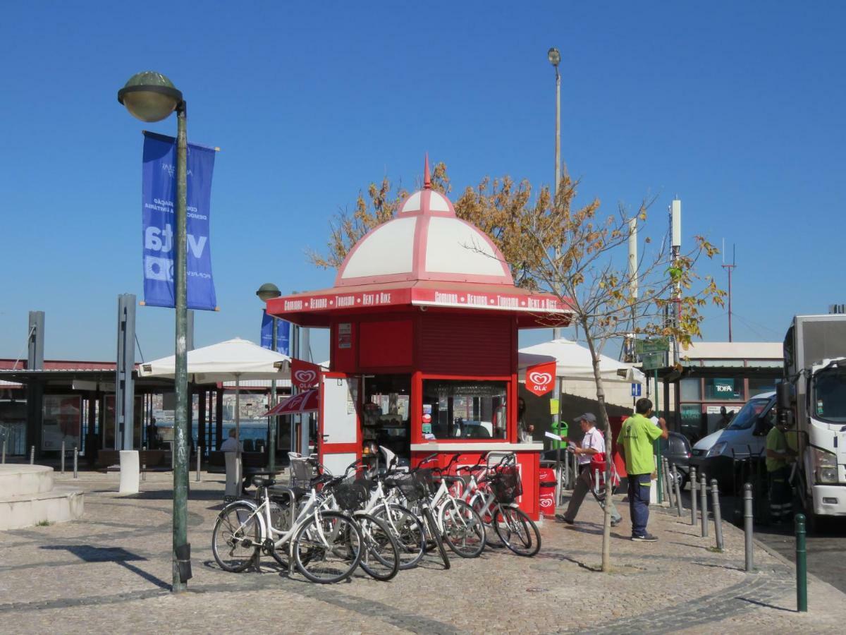 אלמאדה Tejo House River Lisbon מראה חיצוני תמונה